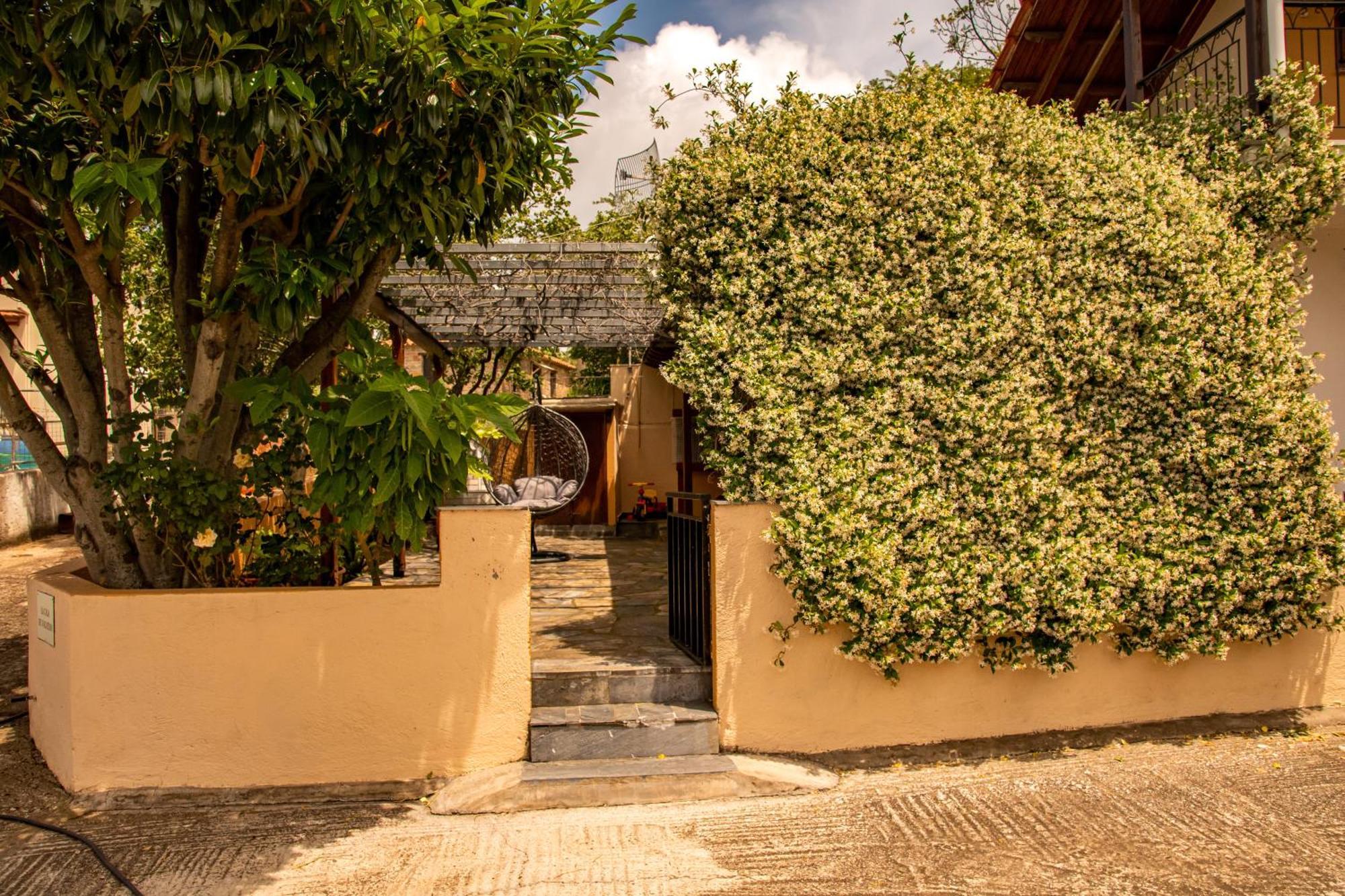 Вілла La Casa De Vacation Лафкос Екстер'єр фото